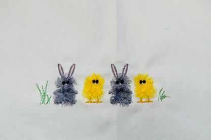 Fringed Easter Bunny and Chick 4 in a row