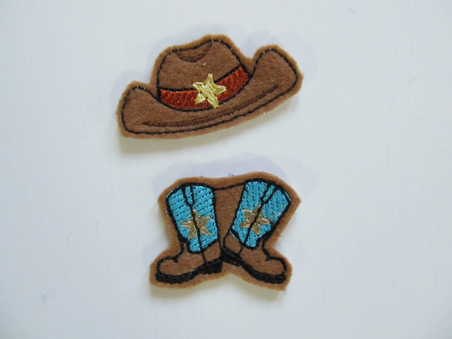 Kicking boots and cowboy hat key fob, feltie, keyfob machine embroidery