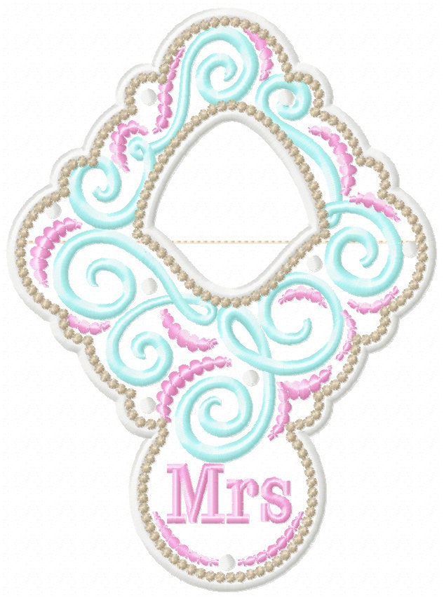 Mr And Mrs Wedding Towel Hanging Hole Topper
