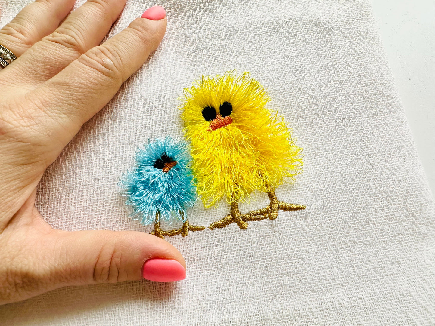 Fringed Little and Big Chick Duo