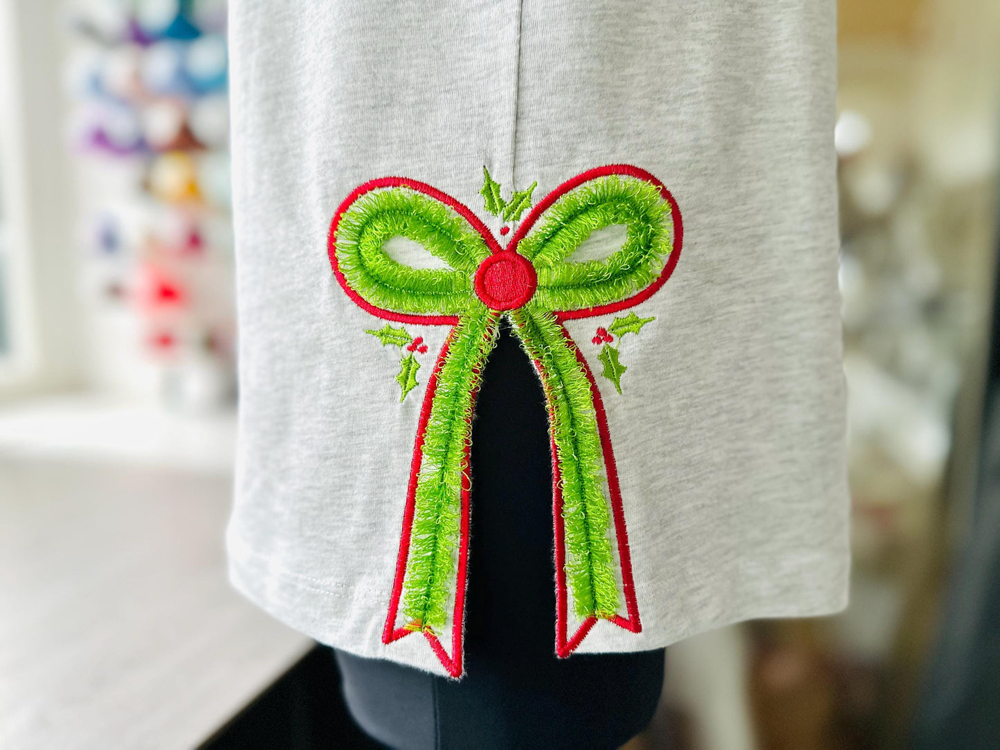 Christmas Fringed Bow Holly Berries