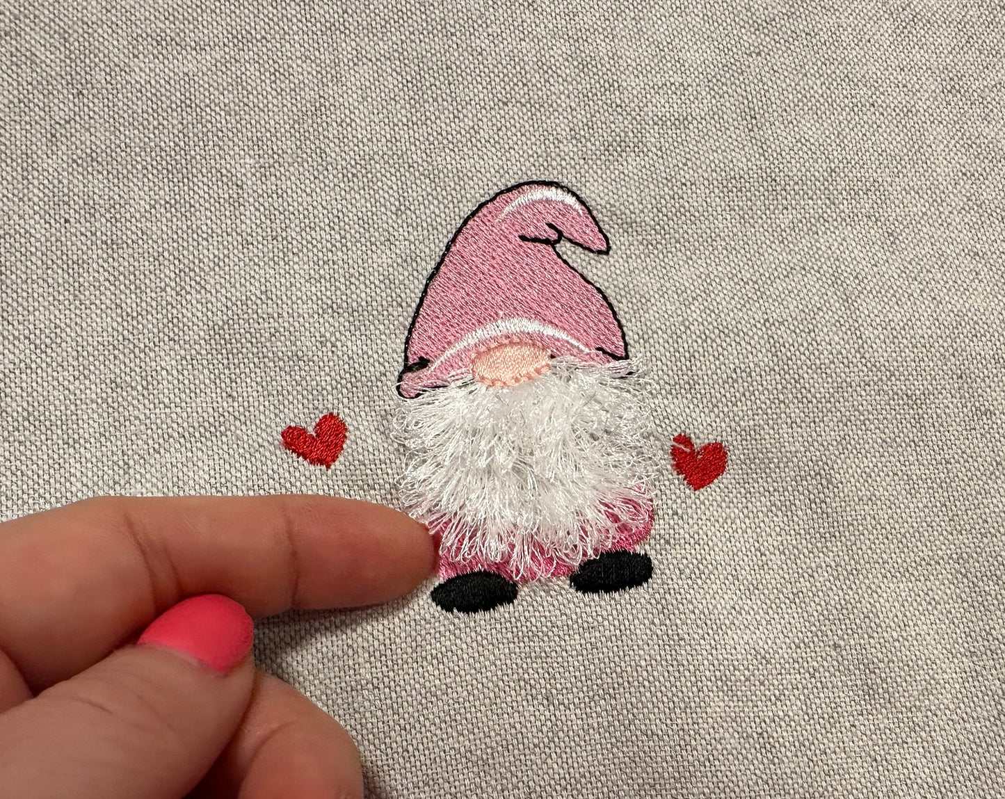 Single Mini Gnome Fringed Beard
