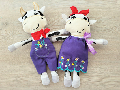 Pretty Doll Cow Set of 2 ITH