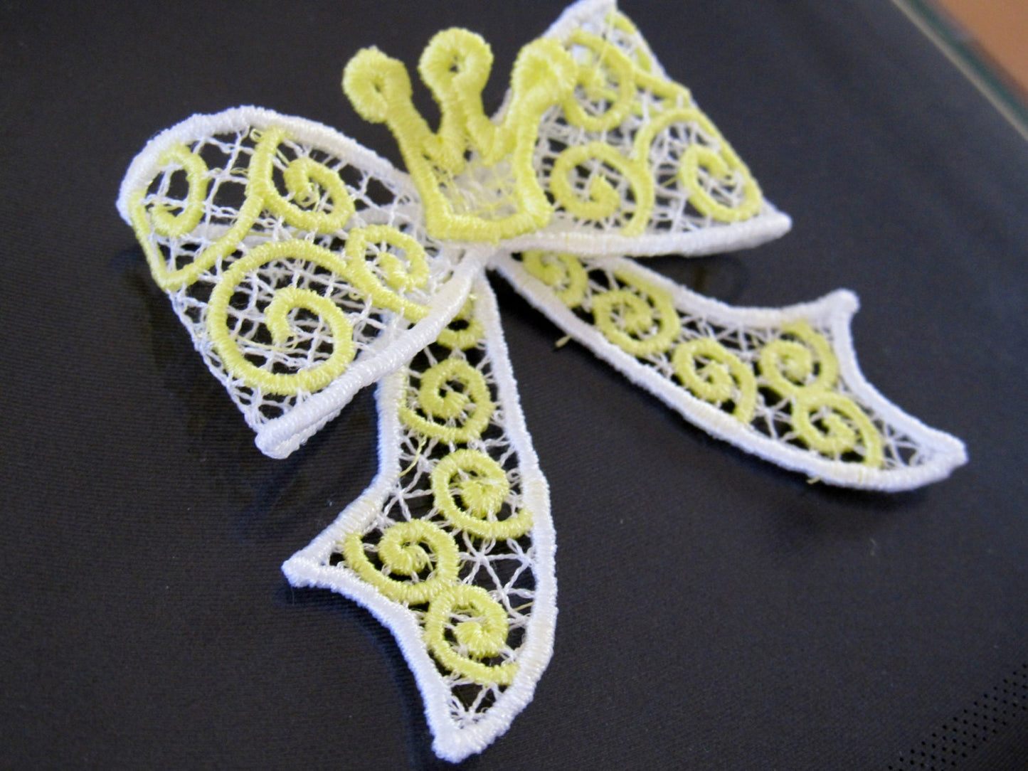 Curl Swirl Bow with Crown FSL