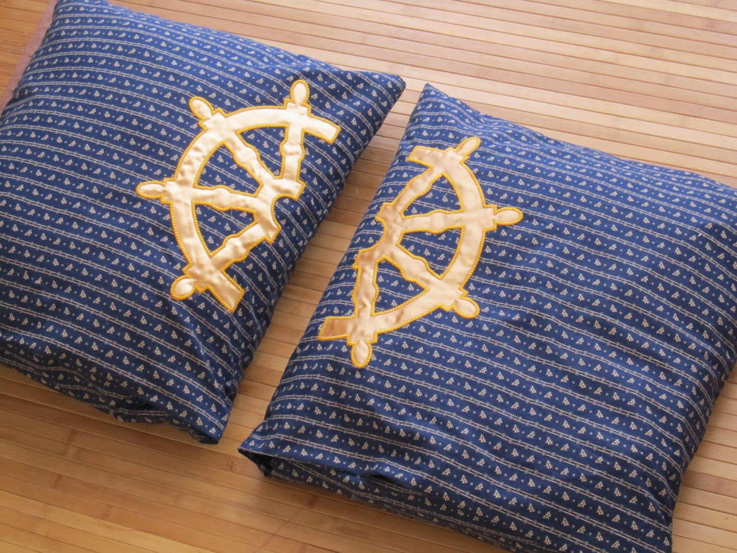 Split Divided half of Ship-wheel cute nautical theme Machine Embroidery