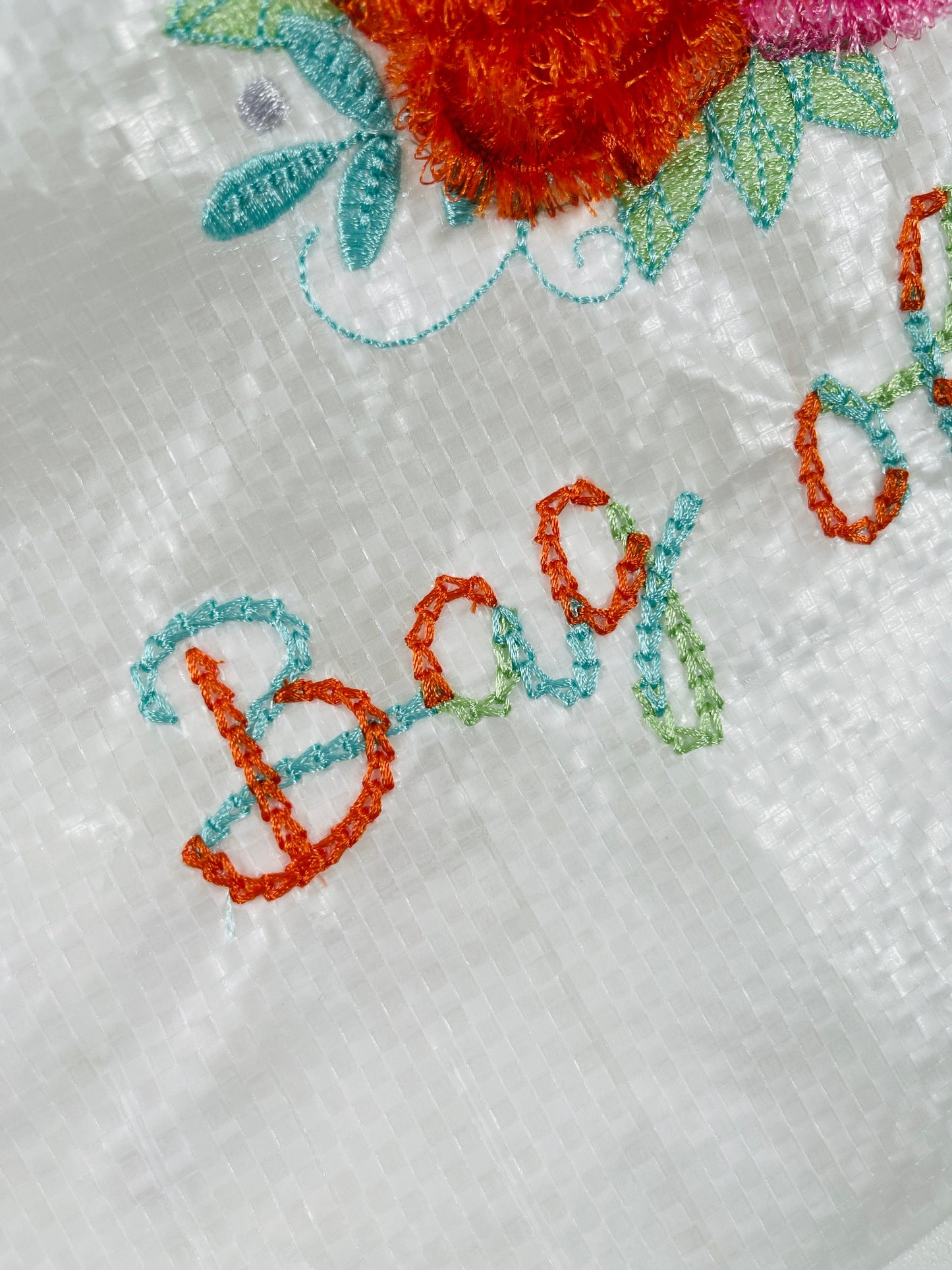 Color Smash Light Stitch Chain Font – In-the-Hoop machine embroidery pattern by Artapli