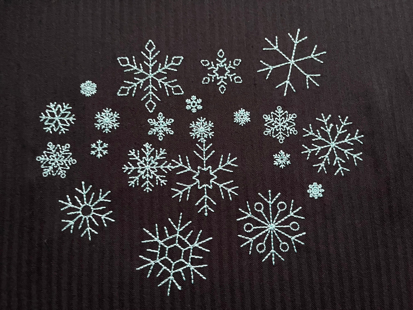Micro Mini Single Snowflake Set of 16