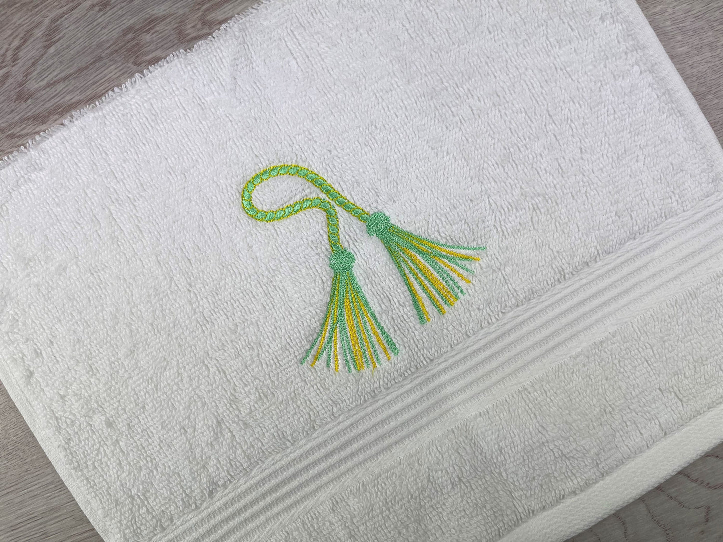 Single Tassel Set of 3