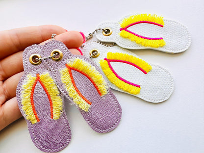 Fringed Summer Flip Flops Keychain
