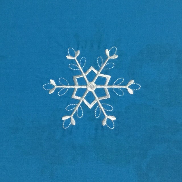 Snowflakes And Swirl Sparkle Tail Set