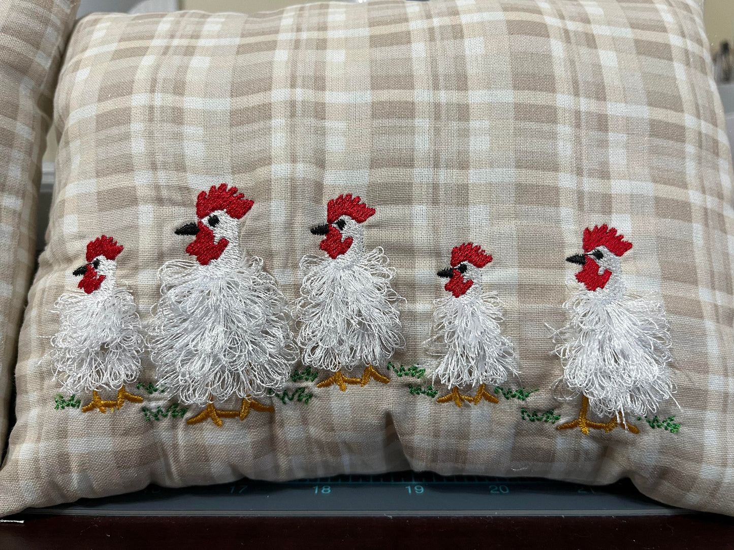 Mini Fringed Chicken