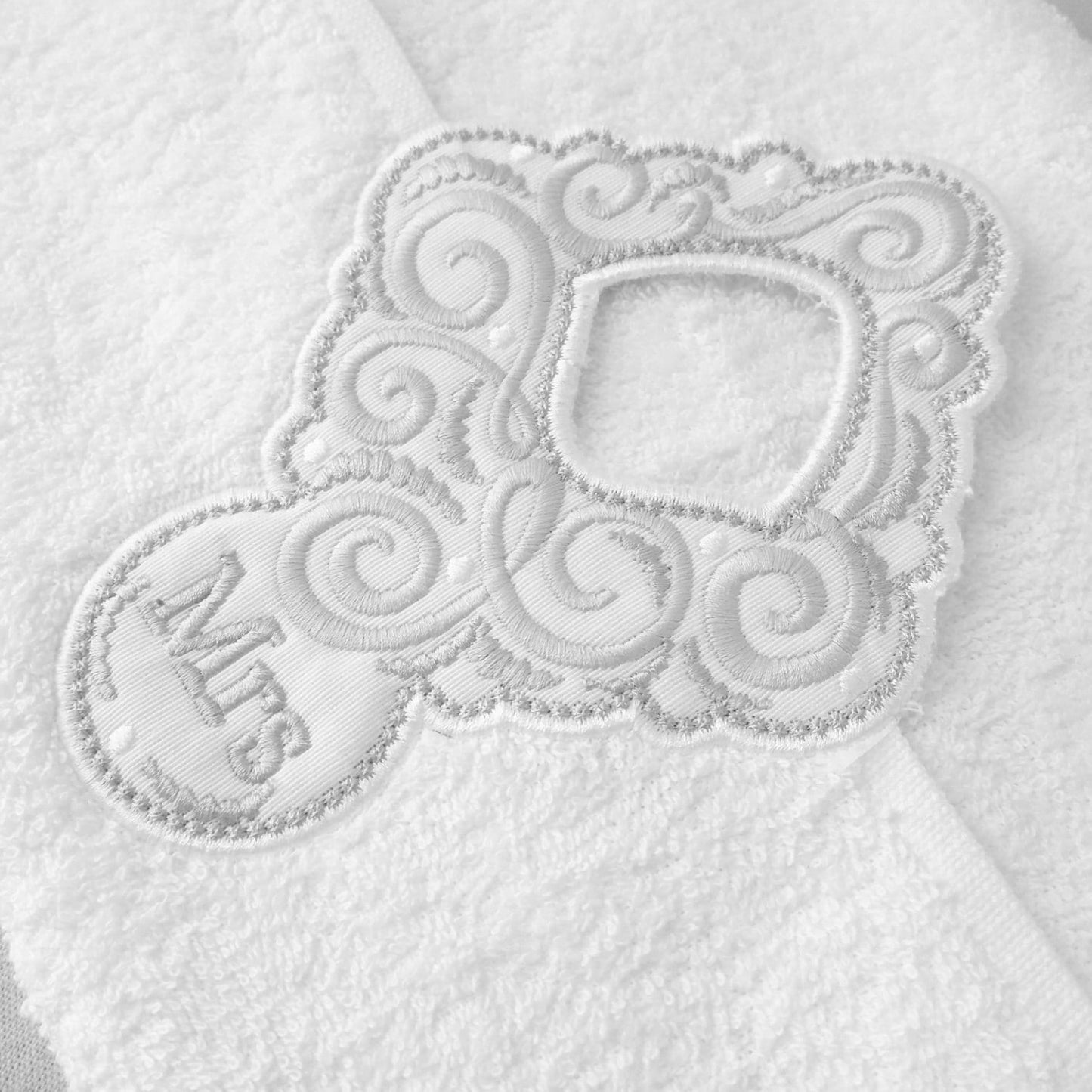 Mr And Mrs Wedding Towel Hanging Hole Topper