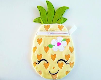 Pretty Pineapple Zipper Pouch Bag ITH