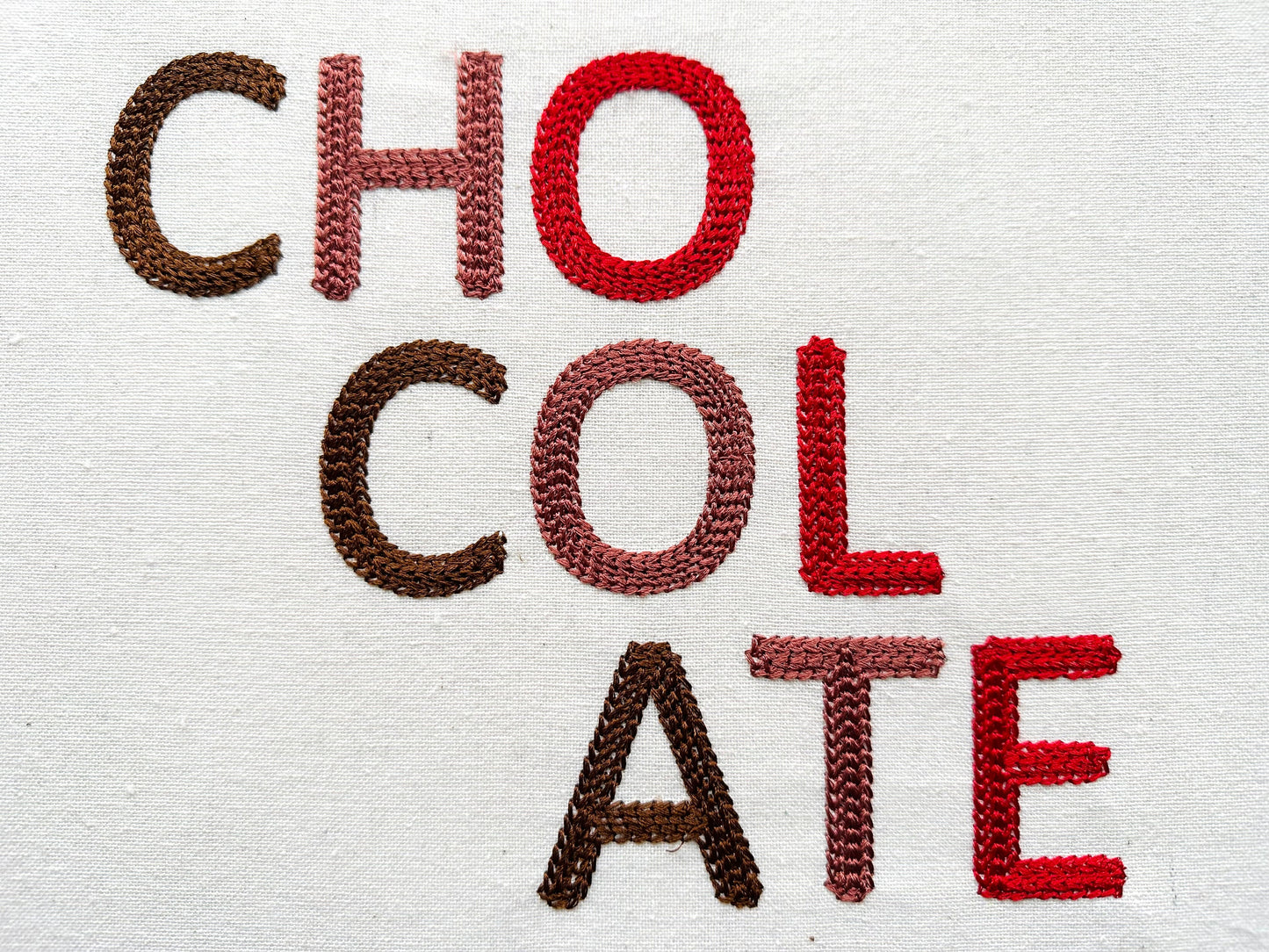 Hand Stitch Effect Chain Font