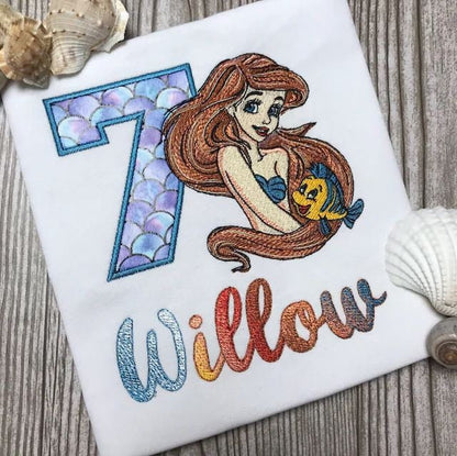 Iridescent Ombre Font Stephanie