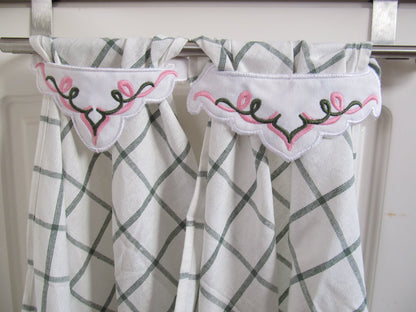 Adorable Towel Topper Set