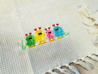 Fringed Valentine Chick 4 in a row