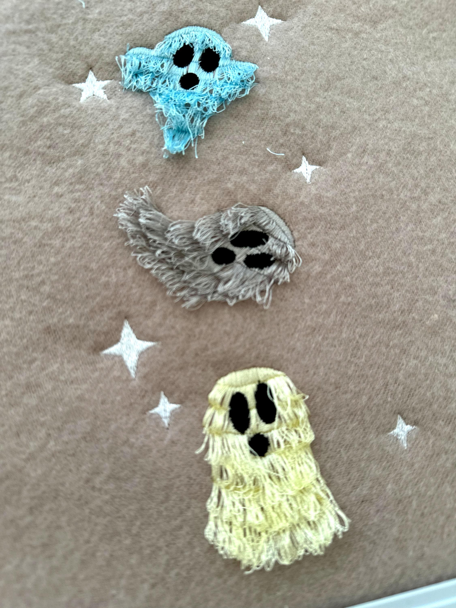Fringed Ghost Set
