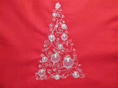 Christmas Tree / Glow in the Dark Special Designed Machine Embroidery / Size 5x7