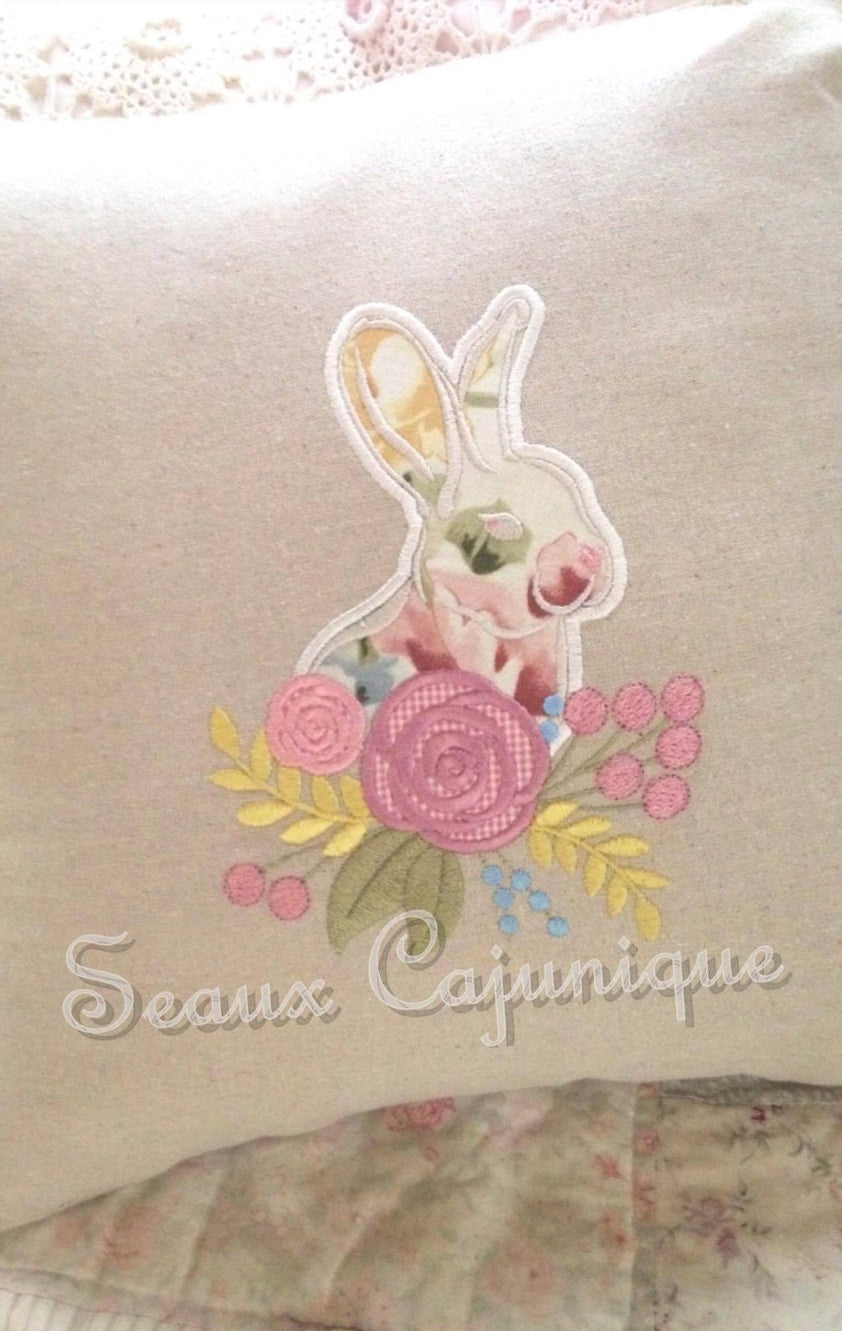 Floral Bunny Outline