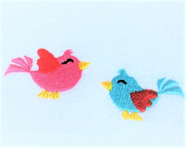 Little Pretty Bird 2 types