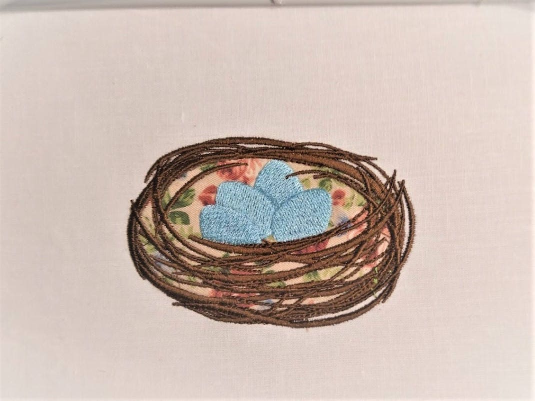 Bird Nest with Eggs Applique