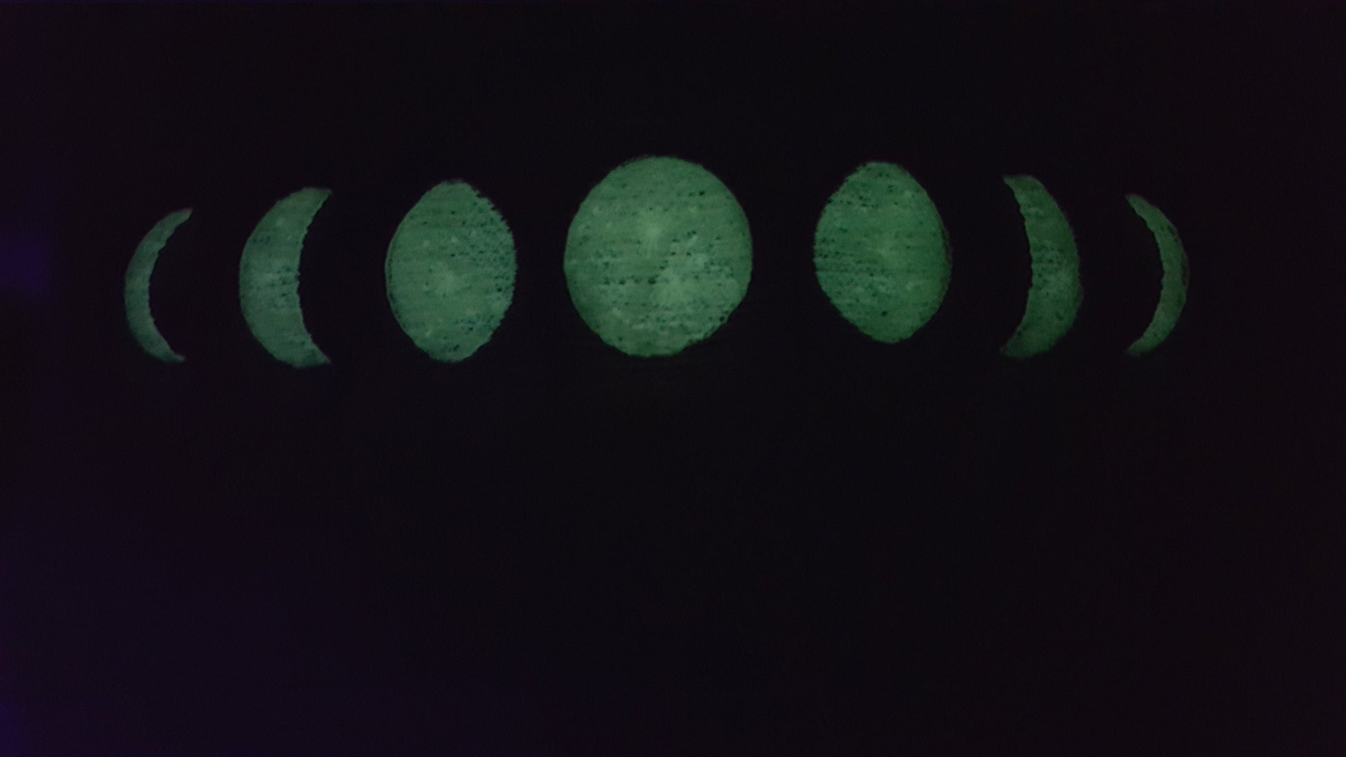 Moon Phases / Glow in the dark special designed – Sizes 4" Digital Embroidery File | Artapli