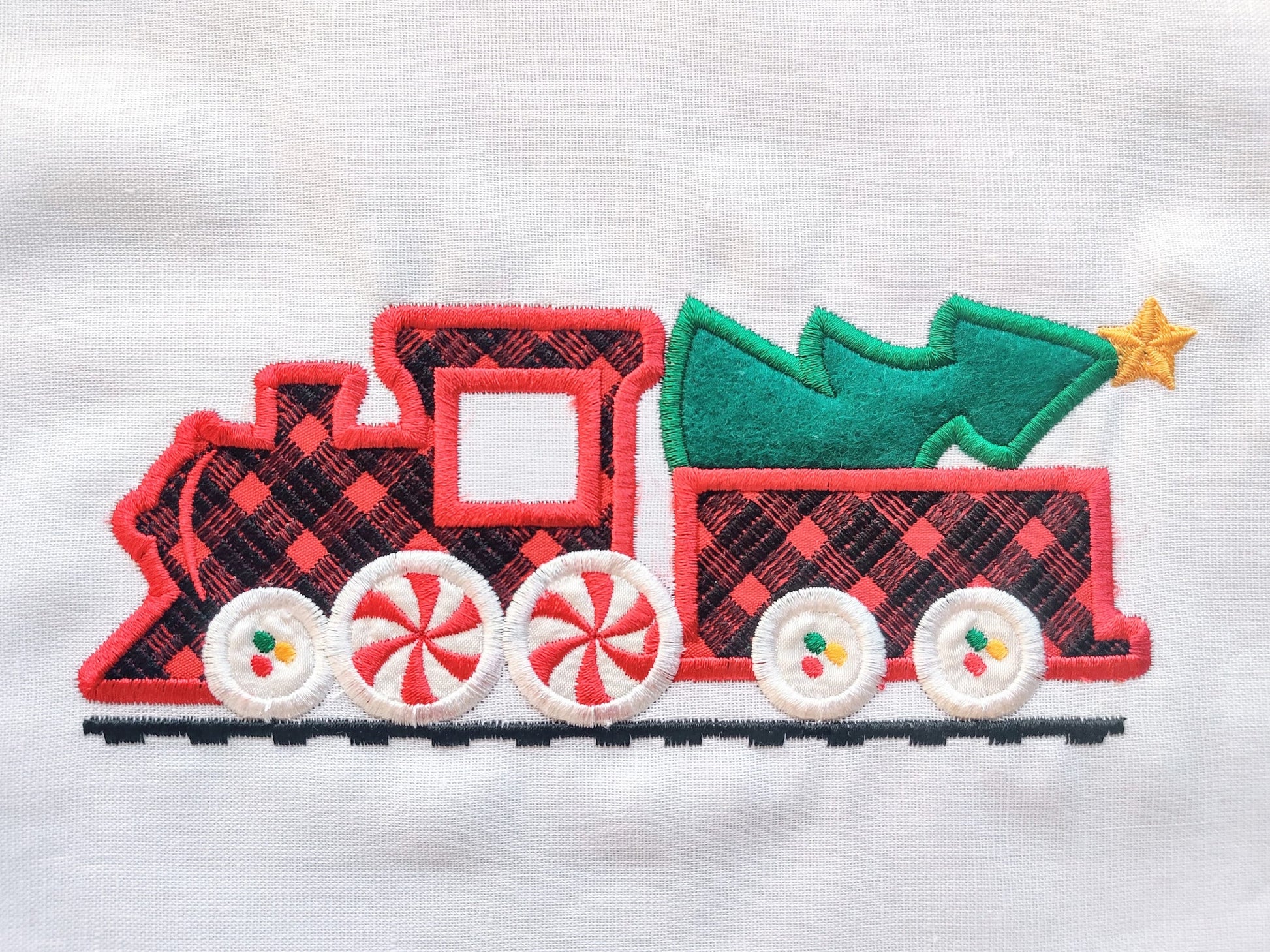 Christmas Train Candy Wheels Applique - image 1
