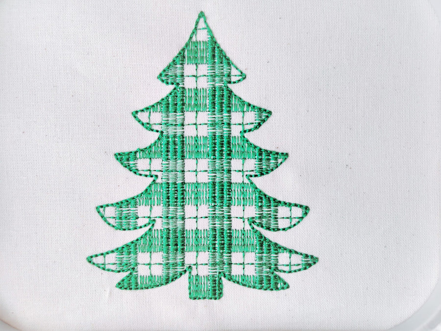 Gingham Plaid Checked Christmas tree Woodlands Tree light stitch outline  Christmas tree machine embroidery design