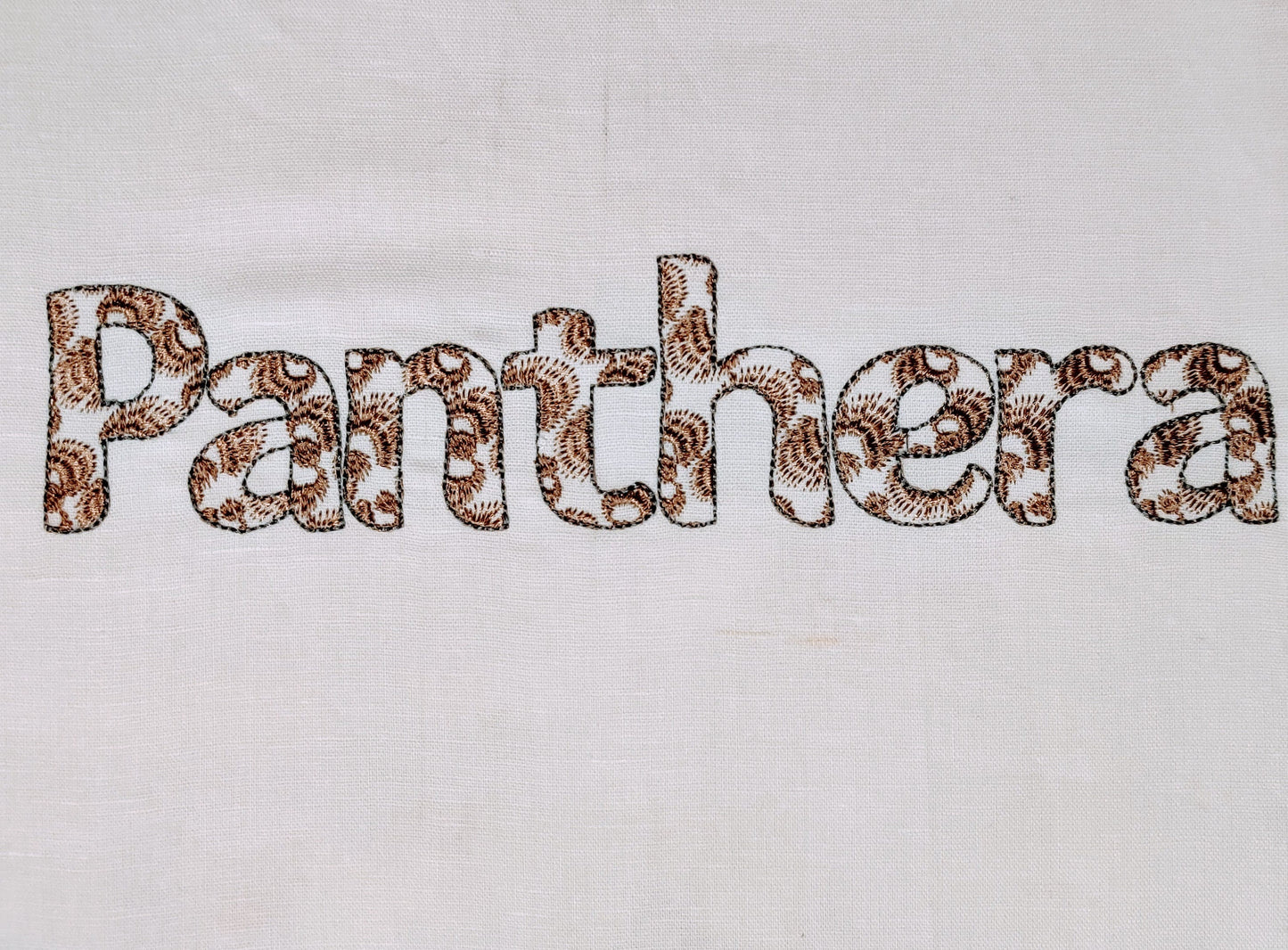 Leopard patterned Font Diana – Embroidery 1.3" 1.5" 1.7" 2" 2.5" 3" | BX PES DST JEF | Artapli