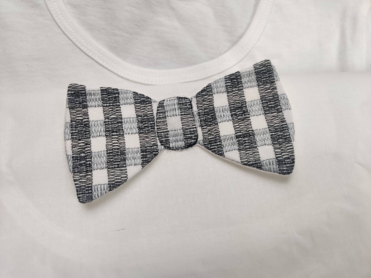 Gingham Plaid Neck Bowtie – Instant Download | Artapli