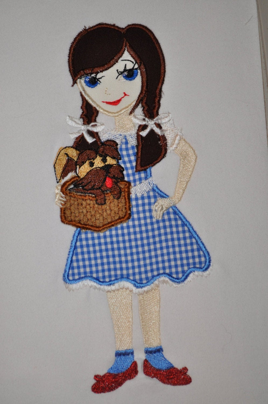 Dorothy and Toto Dog Applique Embroidery 6" 7" 8" 5" 10" | PES DST JEF | Artapli
