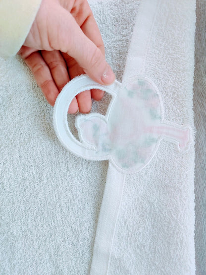 Little pretty flamingo with flowers and hearts towel hanging hole in the hoop ITH machine embroidery designs