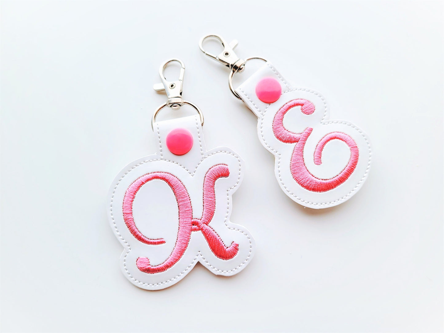 Monogram Keychain Nicole ITH – Embroidery Font 3" 4" | BX PES DST JEF | Artapli