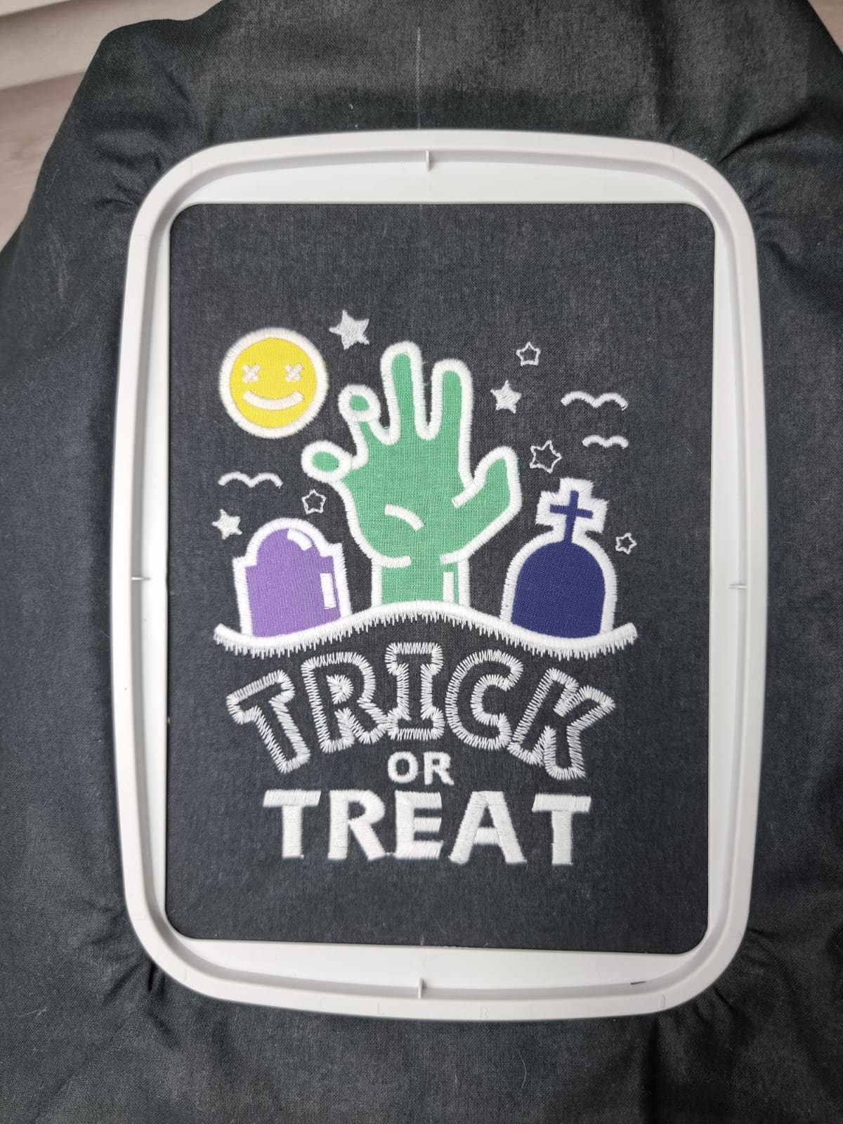 Trick or treat Happy Halloween party SET of 6 Glow in the dark special thread machine embroidery designs spooky scare pumpkin Jack O Lantern