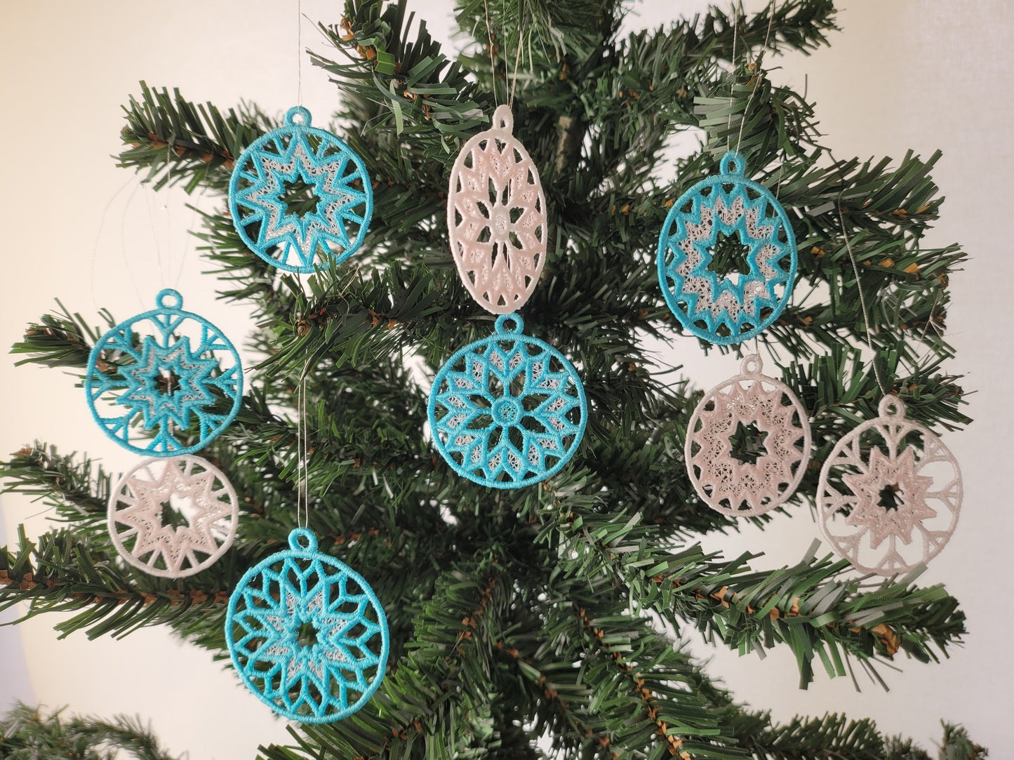 Christmas Tree Ornaments FSL free standing lace SET of 5 lace Snowflake decoration machine embroidery designs