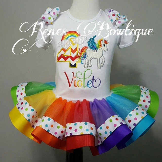 Rainbow Unicorn Pegasus applique machine embroidery designs flying unicorn magic horse