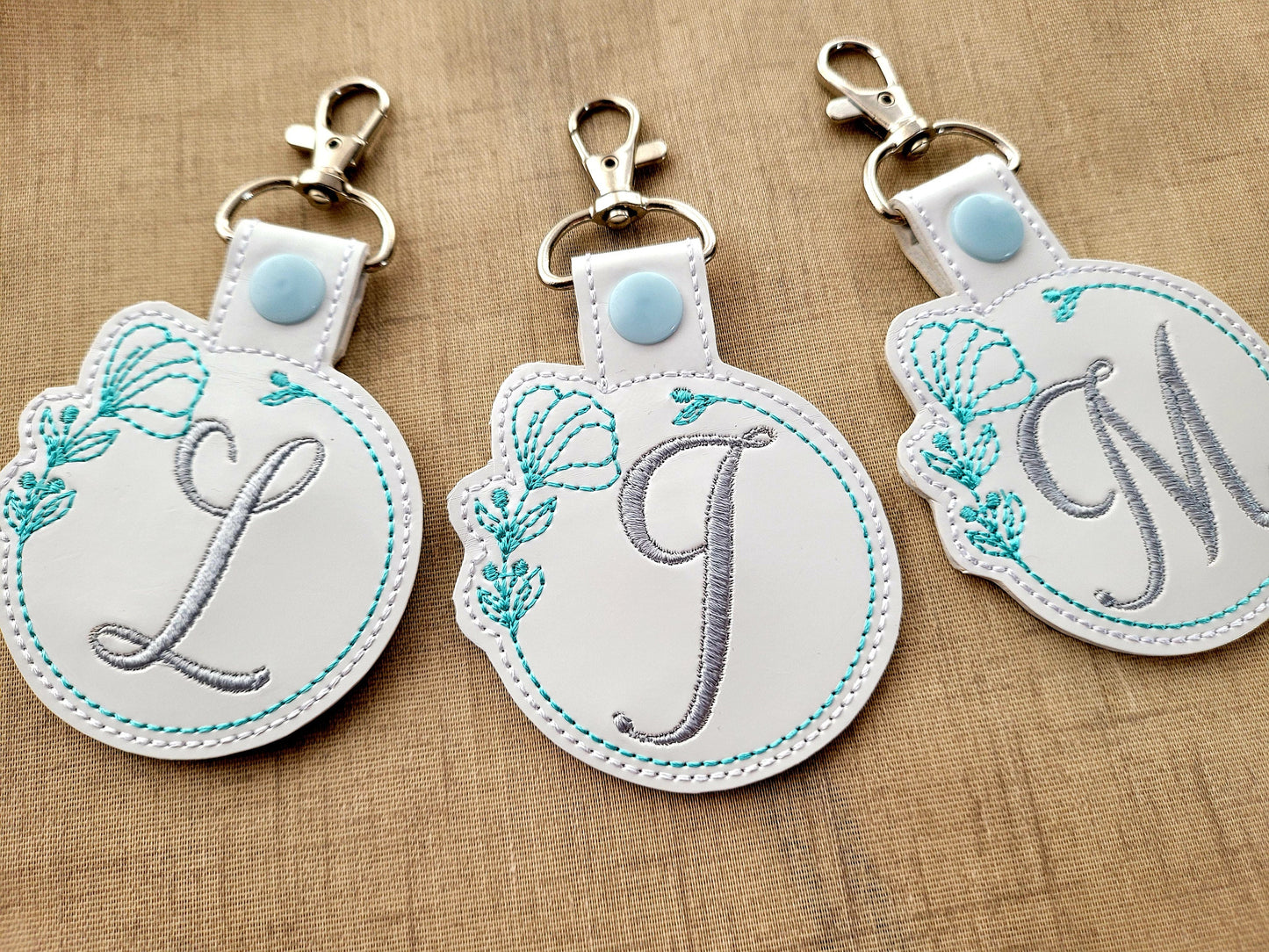 Floral Frame Monogram Keychain ITH – Embroidery Font 3" 4" | BX PES DST JEF | Artapli