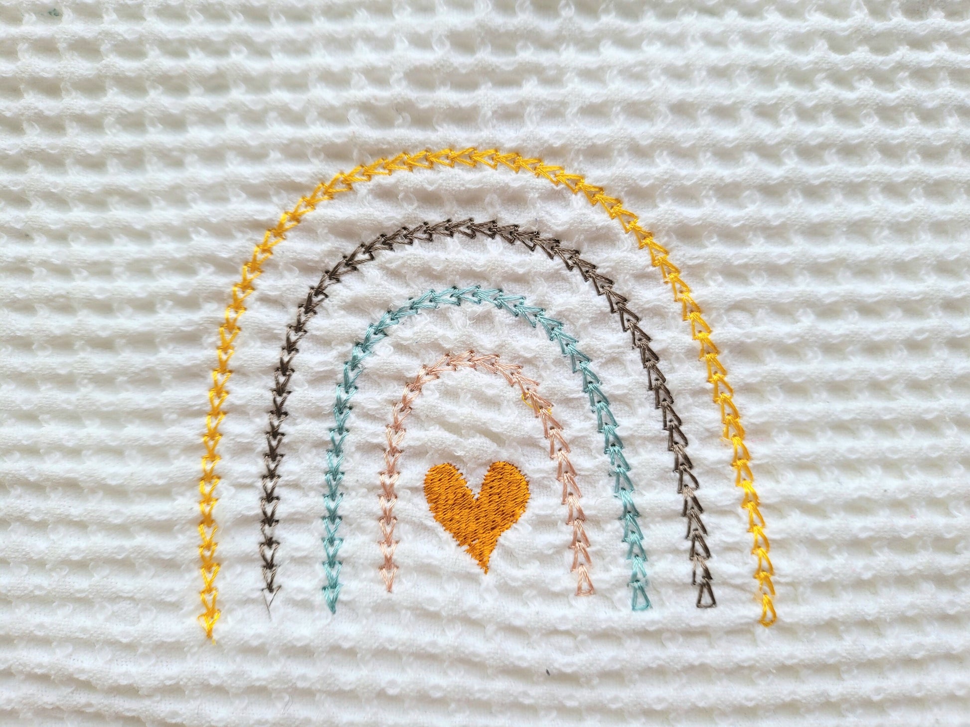Primitive Quick Light Stitch Chain Heart Mini Rainbow Machine Embroidery Designs
