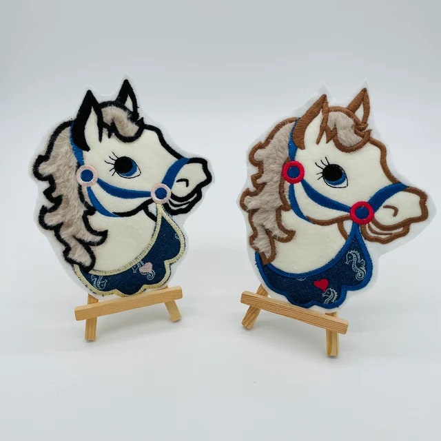 Pretty Horse Applique kids girls machine embroidery designs
