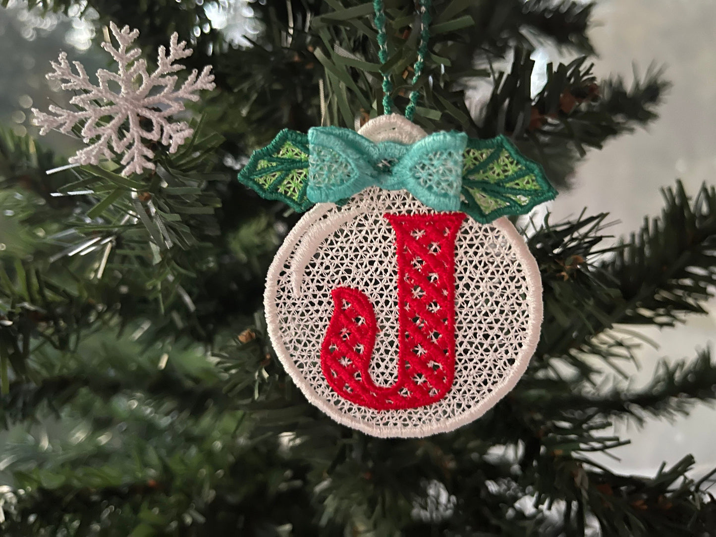Christmas Alphabet monogram Ornaments and unique hanger bow ribbon FSL free standing lace SET Snowflake machine embroidery designs classic