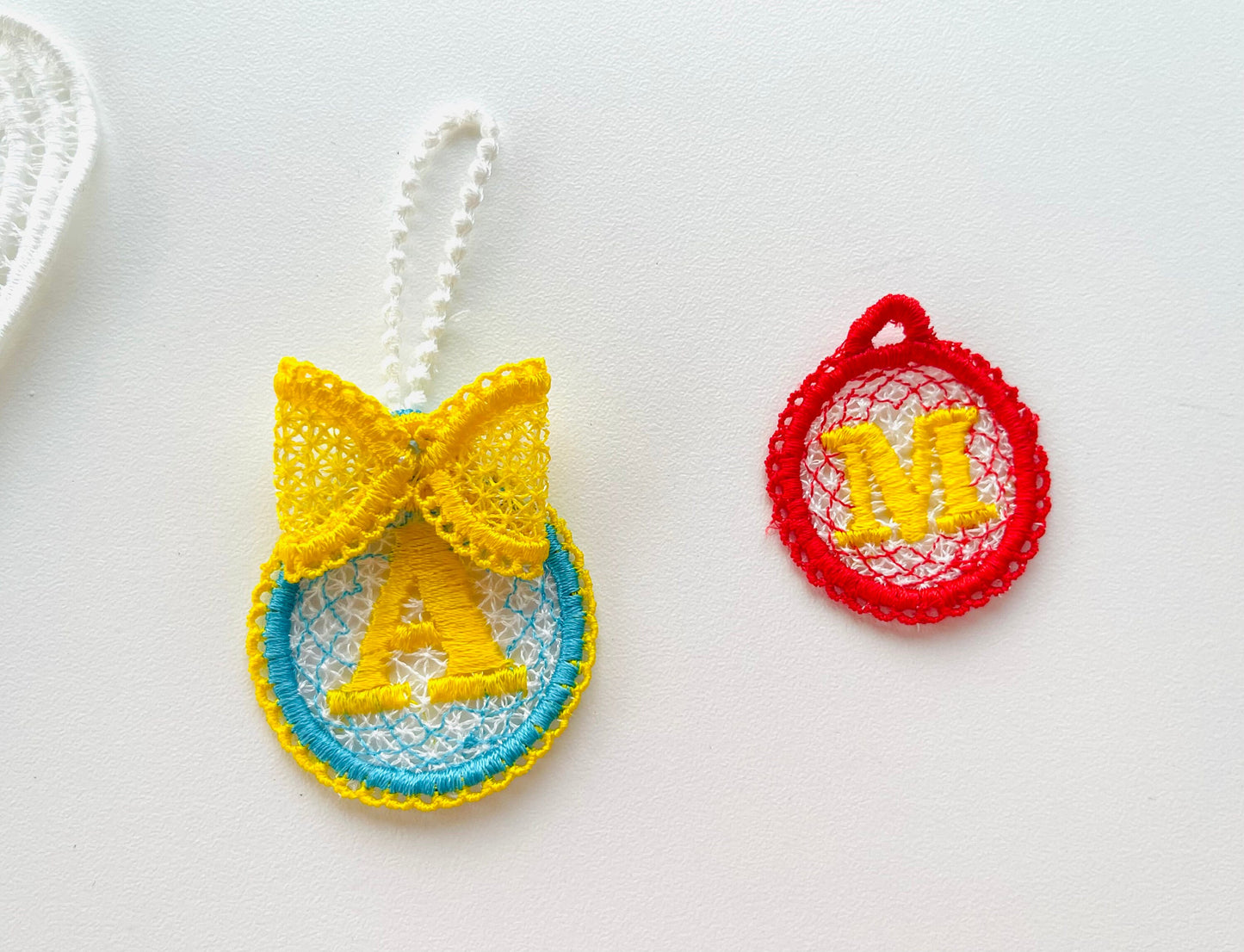 Lace Circle Font Monogram Delicate FSL Freestanding Lace Hanging Monogram Personalized Gift Tag Initial Letters Machine Embroidery Designs