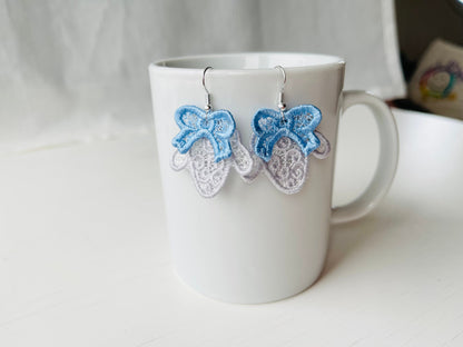 Lamb earrings Sheep face with a Bow lace earrings charm pendant FSL freestanding lace machine embroidery designs kids girl farm animal