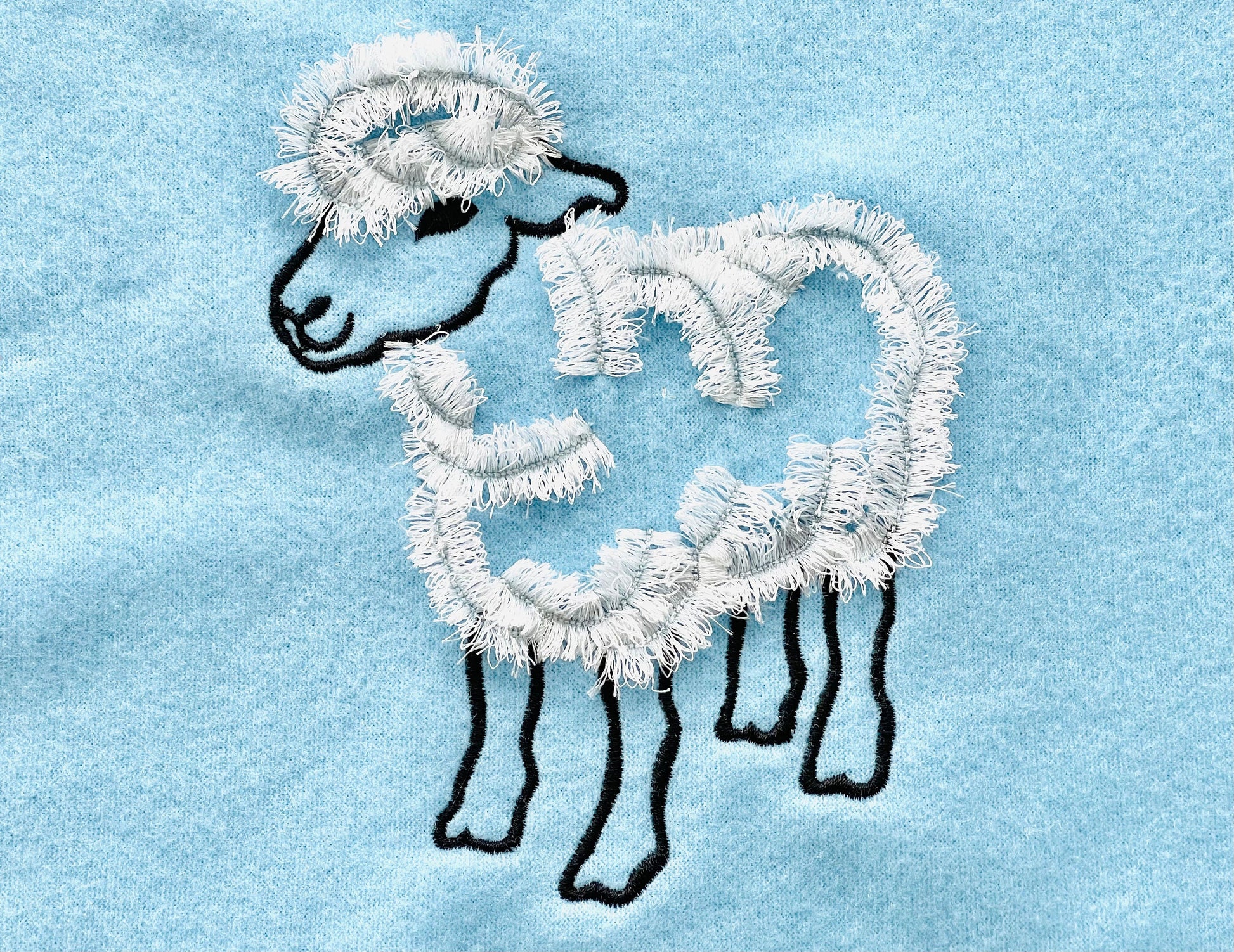 Fluffy Realistic Fringed Sheep Chenille Sheep Lamb Machine Embroidery Designs Awesome Fringe Fur Little Sheep Kids Fringe