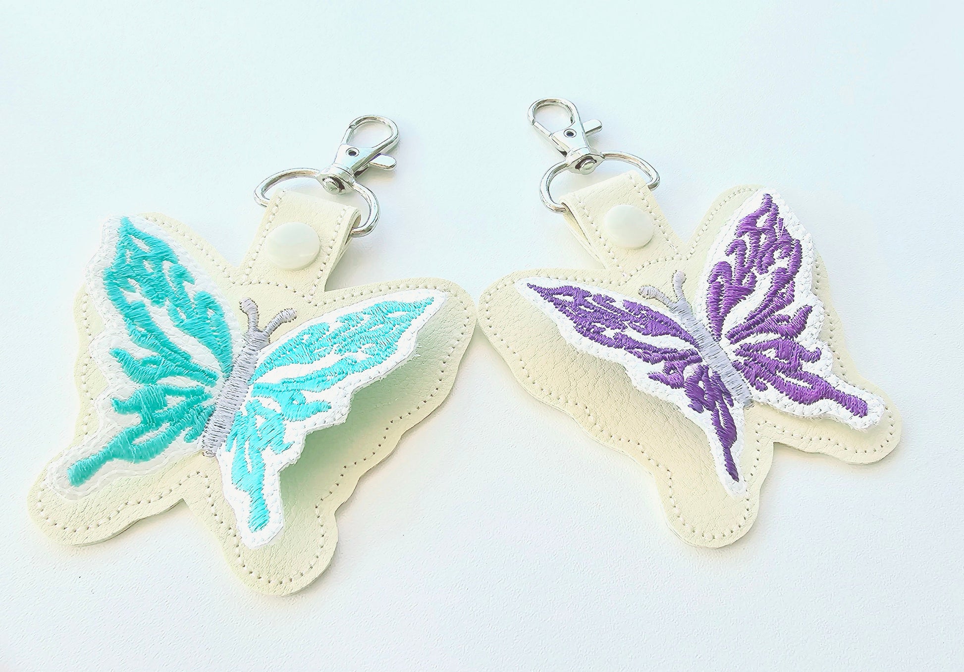 Butterfly 3D Keychain ITH - image 1