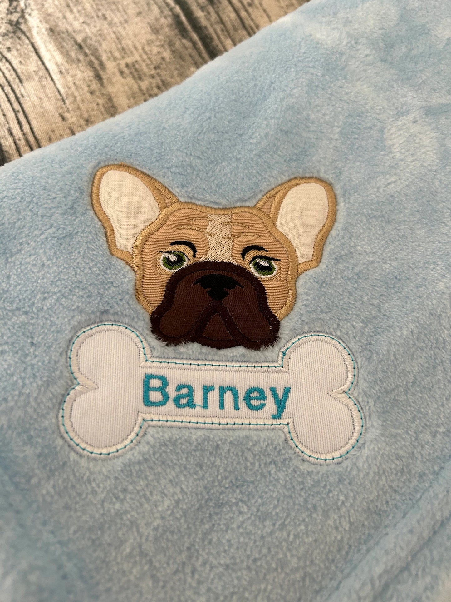 French bulldog face cute pet puppy dog applique machine embroidery designs