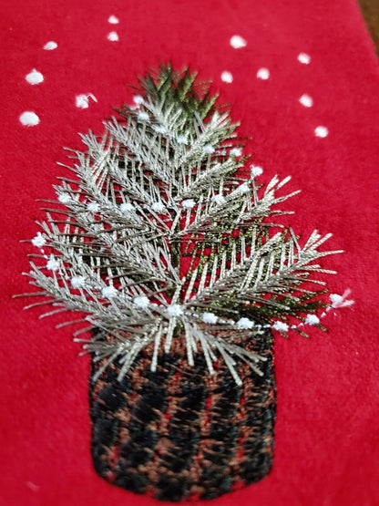Rustic old fashioned Christmas tree in basket with Christmas lights and snow light stitch machine embroidery designs sizes 4, 5, 6, 7 inches