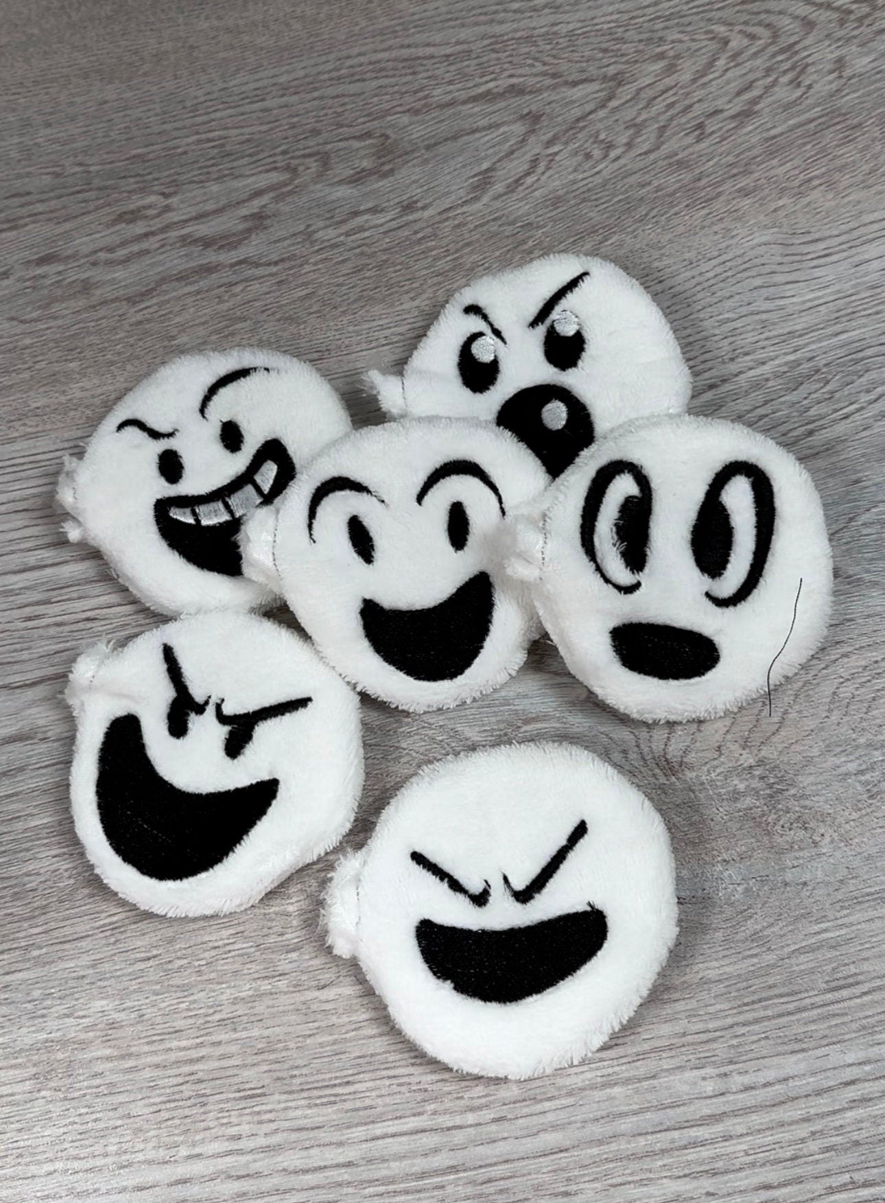 Snowball for playing snow fight SET of 6 ITH in the hoop machine embroidery designs in one step super simply ITH Christmas kids plushie ball