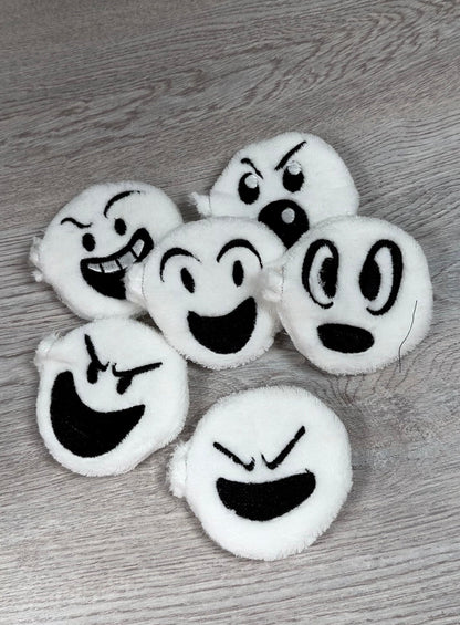 Snowball for playing snow fight SET of 6 ITH in the hoop machine embroidery designs in one step super simply ITH Christmas kids plushie ball