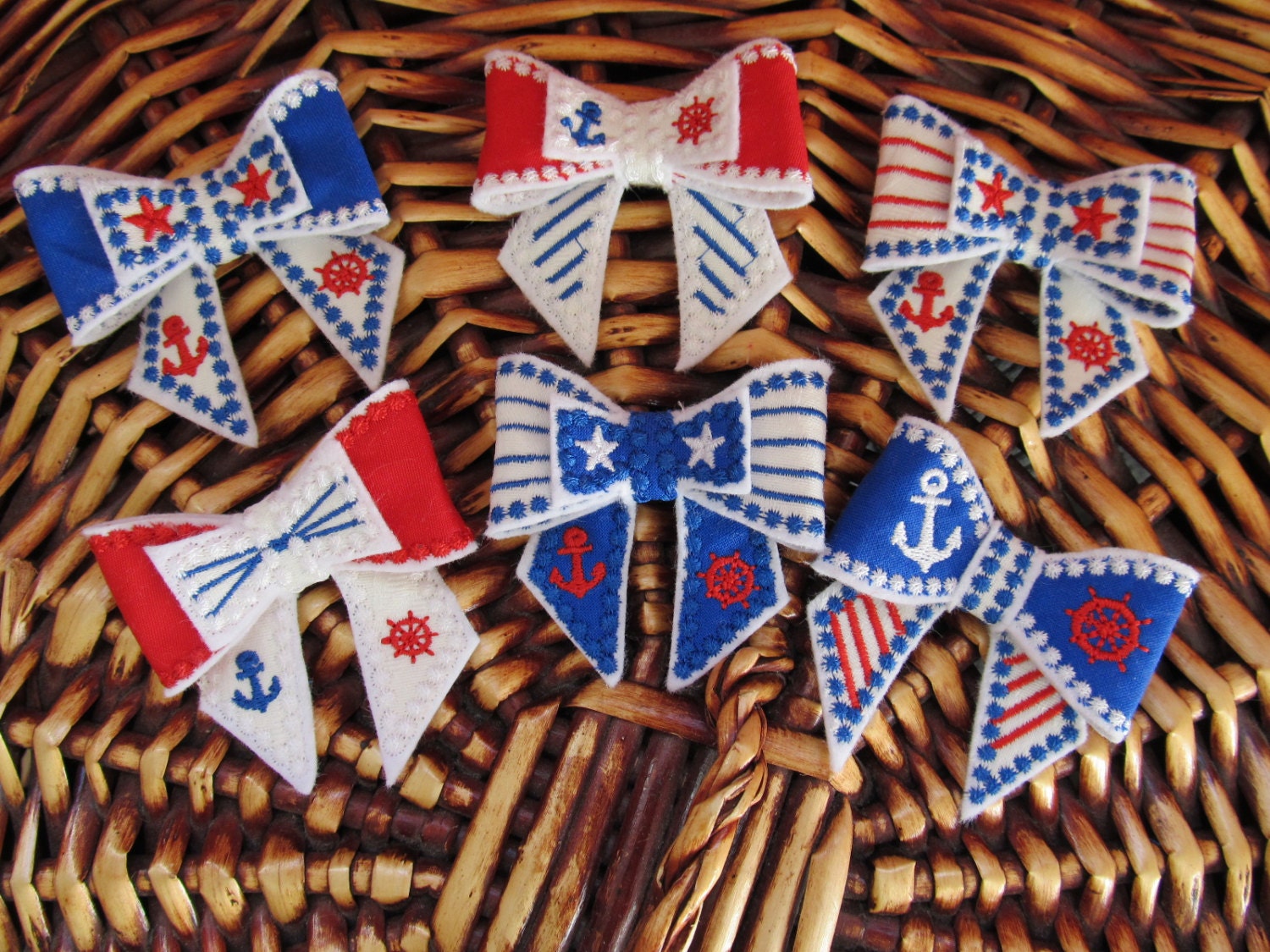 Nautical Seaside Theme Bow ITH